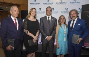 Banreservas pone a circular nueva edición de Compadre Mon