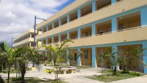 VILLA MELLA: Medina inaugura escuela acogerá 945 estudiantes