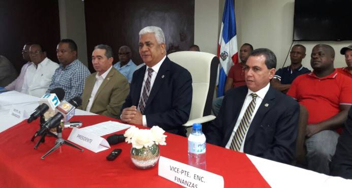 FENATRADO amenaza parar servicio de carga si no se reajusta la tarifa imagen