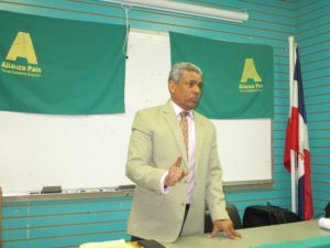 NUEVA YORK: Alianza País denuncia parcialidad órganos electorales RD