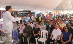 Alcalde David Collado inaugura obras en El Manguito Alcalde David Collado inaugura obras en El Manguito