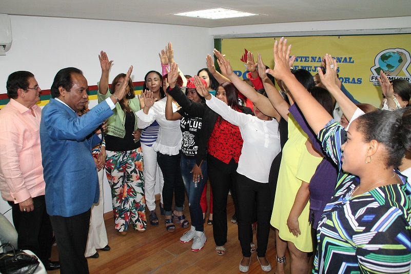 Relanzan Frente Nacional Mujeres Cívicas Renovadoras imagen
