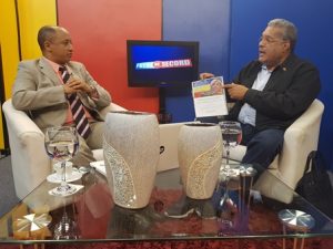 Luis Acosta afirma es el pueblo que pide la reelección de Danilo