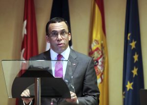 ESPAÑA: Ministro expone avances Revolución Educativa del Gobierno