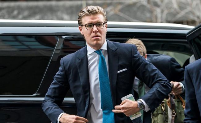 EEUU: Un mes de cárcel y multa US$20.000 abogado vinculado a Trump imagen