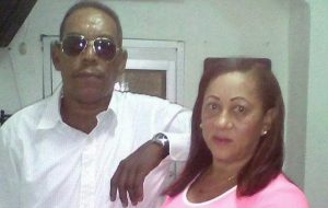 NEIBA: Excapitán del Ejército balea esposa de gravedad y se suicida