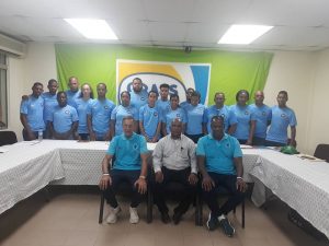 Abren curso para técnicos de Fútbol auspiciado por Holanda Abren curso para técnicos de Fútbol auspiciado por Holanda