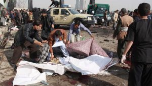 AFGANISTAN: Ataques suicidas dejan 36 muertos, entre ellos 11 niños y 9 periodistas