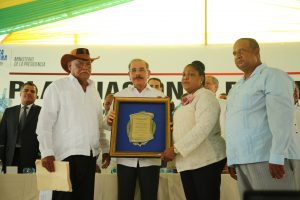 Danilo ha entregado mas de 24 mil títulos a parceleros Reforma Agraria