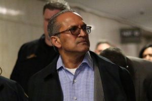 Trece personas y nueve compañías acusadas de soborno y fraude