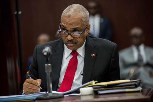 Gobierno haitiano cambia a cinco ministros en medio de reclamos