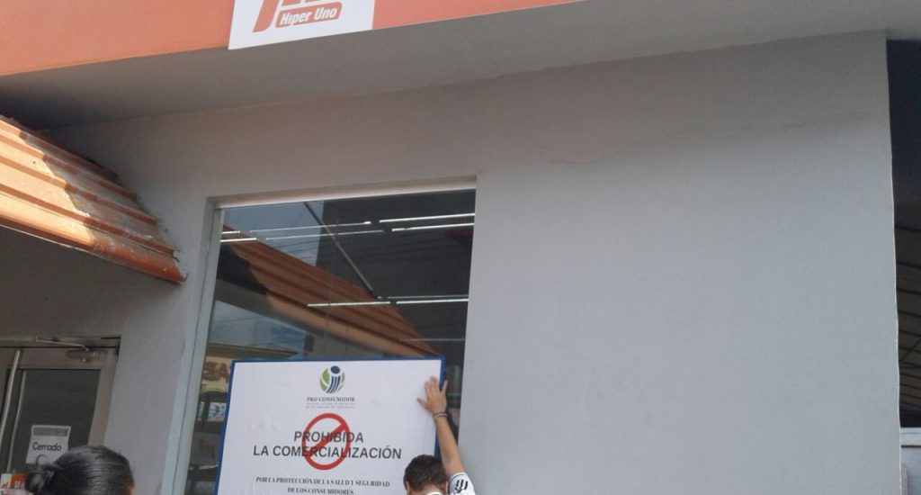 Pro Consumidor interviene Híper Uno de Villa Consuelo por presencia plagas imagen