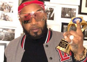 Oh Gee obtiene el premio “Promesa Artística del Año”