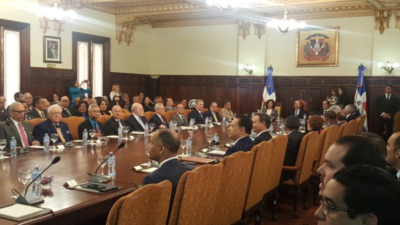 Medina se reunió con ministros, directores y superintendentes imagen