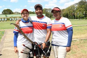 Martínez, Jerez y Camilo imponen Copa Merengue Arquería Martínez, Jerez y Camilo imponen Copa Merengue Arquería