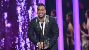 Romeo, Manny y Daniel Santacruz premiados en Billborad latinos