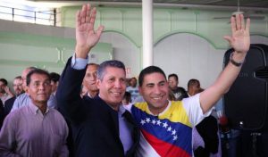 VENEZUELA: Opositores sellan alianza contra Nicolás Maduro