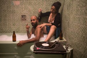 Se estrena la obra teatral “Drácula huele a yerba”