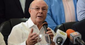 Hipólito Mejía ratifica su apoyo a las primarias abiertas en Ley Partidos Hipólito Mejía ratifica su apoyo a las primarias abiertas en Ley Partidos