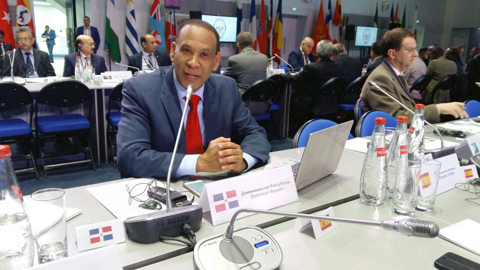 RUSIA: Embajador R. Dom. expone en evento imagen