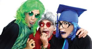 Noventu presentará obra teatral «Un tonto en una caja»