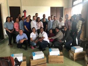 República Digital entrega equipos a empresarios mipymes de Montecristi