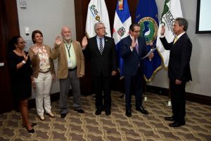 Juramentan nuevo presidente de FEDECATUR Juramentan nuevo presidente de FEDECATUR
