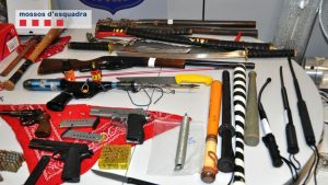 MADRID: Arrestan tres Dominican Don’t Play con machetes y navajas