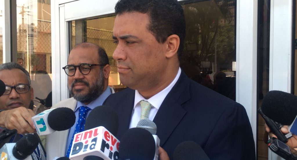 VIVA pide separación Altice y Tricom; ve incumplen plazos fusión imagen