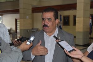 ELIAS PIÑA: Anuncian construcción canal Rinconcito-Macasías