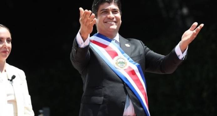 COSTA RICA: Carlos Alvarado asumió este martes la Presidencia del país imagen