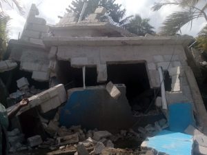 GUERRA: Un muerto al desplomarse edificio