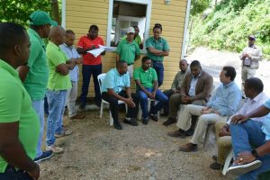 Bisonó ve aumento combustibles es directo al bolsillo de la gente