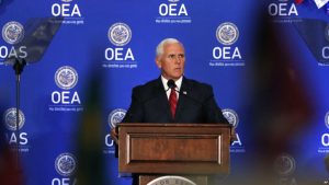 EEUU: Mike Pence insta a la OEA suspender a Venezuela