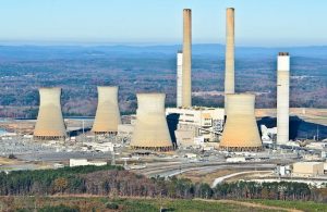 EEUU: Trump ordena elaborar plan para salvar las centrales nucleares