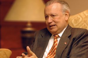 Exvicepresidente dice en RD ha operado «cártel del cambio» Exvicepresidente dice en RD ha operado «cártel del cambio»