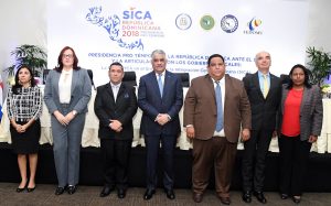 Canciller RD suscribe acuerdo para fortalecer municipios en CA y el Caribe Canciller RD suscribe acuerdo para fortalecer municipios en CA y el Caribe