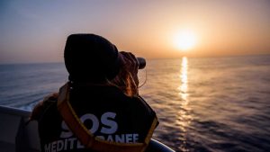 TURQUIA: Medio centenar migrantes mueren en dos naufragios