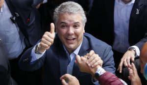 EEUU: Gobierno felicita Duque y elogia democracia Colombia EEUU: Gobierno felicita Duque y elogia democracia Colombia