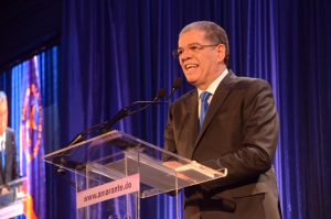 Precandidato Amarante Baret propone crear cultura exportadora Precandidato Amarante Baret propone crear cultura exportadora