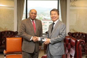 SEUL: Presidente TC RD se reúne con su homólogo Corea del Sur SEUL: Presidente TC RD se reúne con su homólogo Corea del Sur