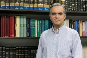 Luis Miguel De Camps demanda política empleos para la juventud