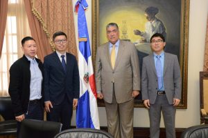 Constructores chinos interesados en mercado dominicano Constructores chinos interesados en mercado dominicano