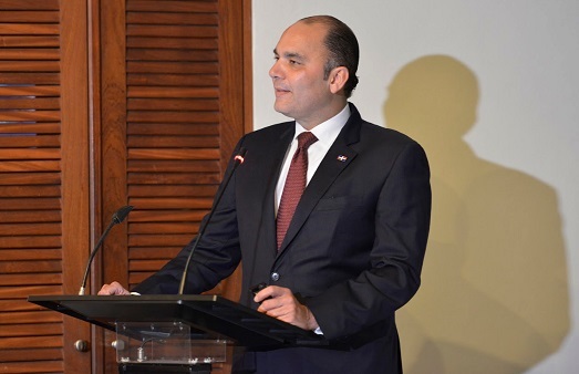 Aduanas de la RD se encamina a ser de clase mundial, dice su director imagen