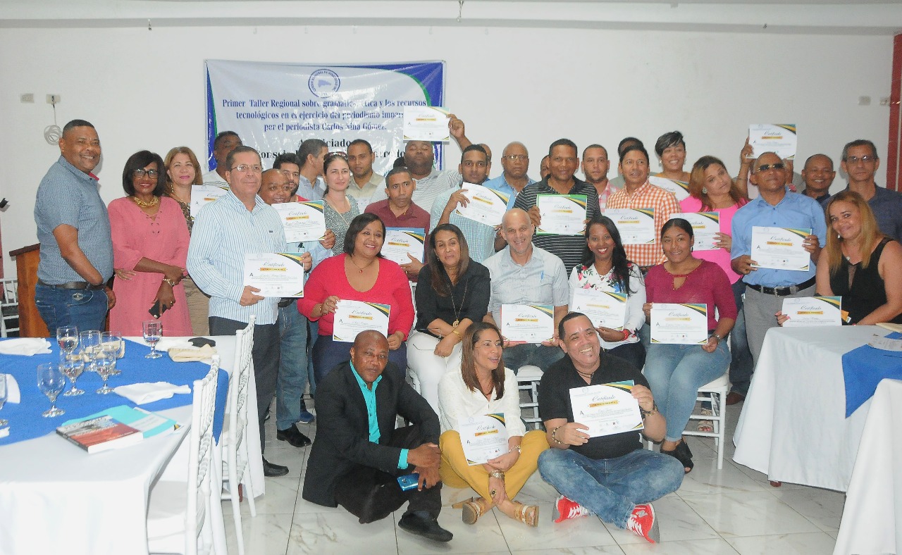 150 periodistas participan taller periodismo deportivo en el Nordeste imagen