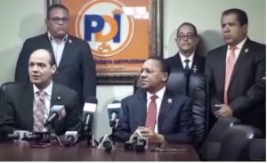 Ramfis Trujillo presenta plataforma para que pueblo sugiera cargos