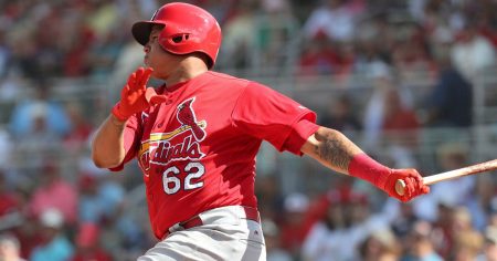 Yairo Muñoz vuelve con los Toros para torneo beisbol de RD Yairo Muñoz vuelve con los Toros para torneo beisbol de RD