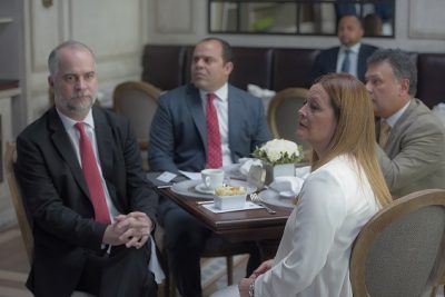 Banesco presenta plan para impulsar pequeñas y medianas empresas imagen