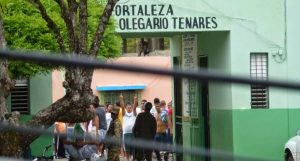 NAGUA: Un reo muerto, otros heridos en tiroteo interior de cárcel