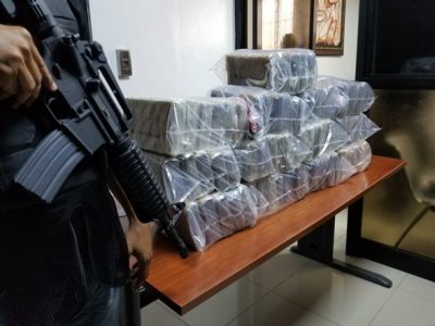 LA ROMANA: Autoridades decomisan 70 kilos de cocaína en un barco imagen